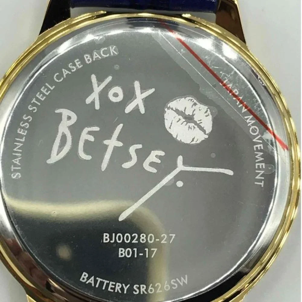 A25-NIB Betsey Johnson Rhinestone Owl Glitter Mixed Metal XOX Watch w/ Earrings - Picture 4 of 6